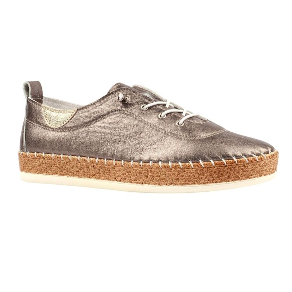 Lunar Womens/Ladies Evette Leather Soft Sneakers / Pewter